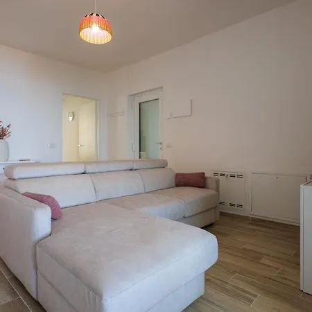 Apartment Luna - Stresa