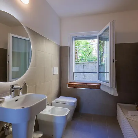 Luna - Apartment Stresa