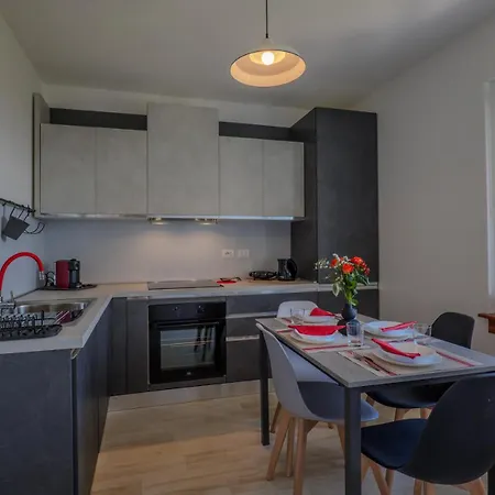 Lägenhet Luna - Stresa