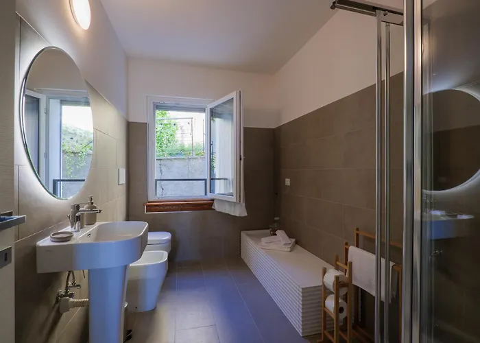 Luna - アパート ストレーザ